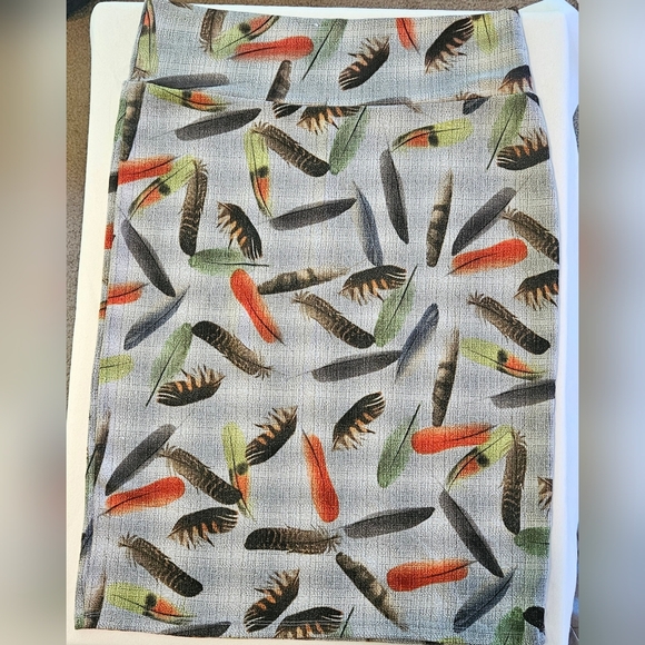 LuLaRoe Cassie Pencil Skirt - Picture 1 of 5